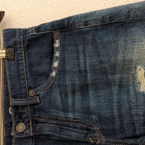 Gap Denim Shorts Girlfriend Short Medium Indigo Size 24 Distressed - Picture 4 of 12
